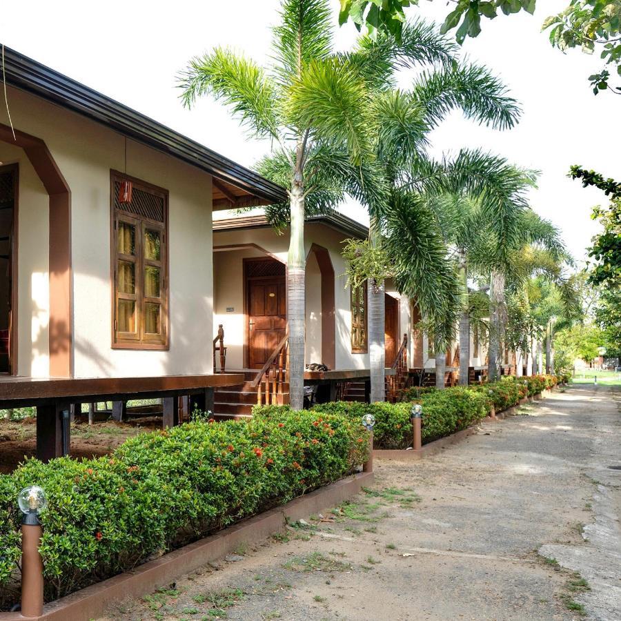 Sunrise Cabanas Arugam Bay Exterior photo